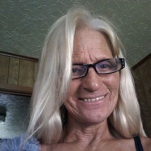 Meet your Posher, Geneva